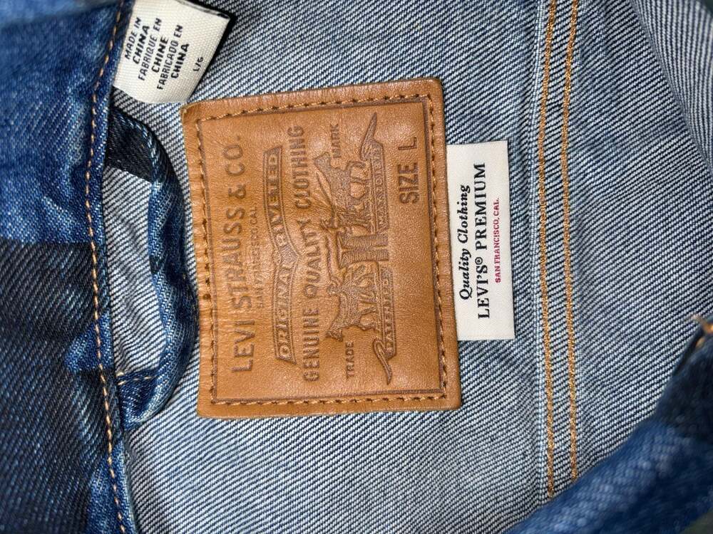 Levi's Premium Phalarope Camo Trucker Jean Jacket - Picture 4 of 5